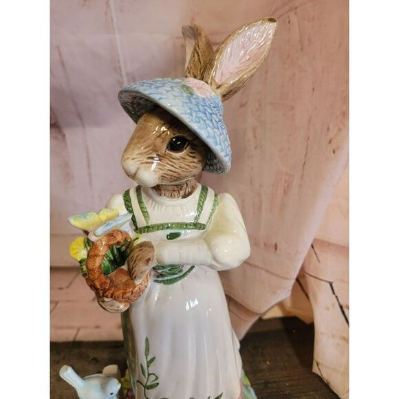 Ceramic gardening Bunny AS IS Easter flower bird - Picture 2 of 13
